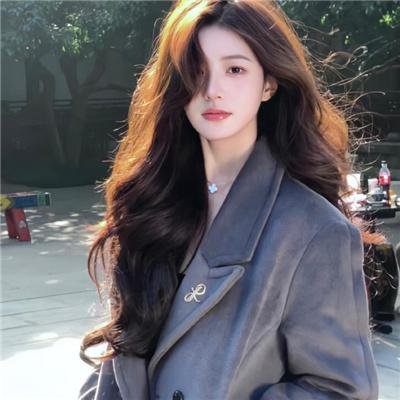 克雷尔多兰海报